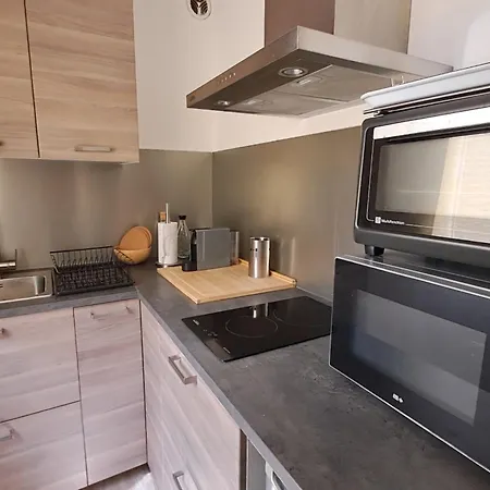 Charming T1 On The Seafront La Baule